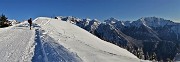 41 Sulle nevi al sole del Torcola Vaga (1780 m) con vista panoramica verso Pizzo Arera a sx e Cima Menna a dx